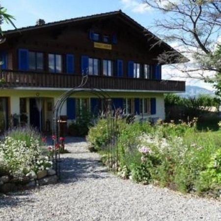 Chalet Aebnit Apartamento Aeschi Bei Spiez Exterior foto